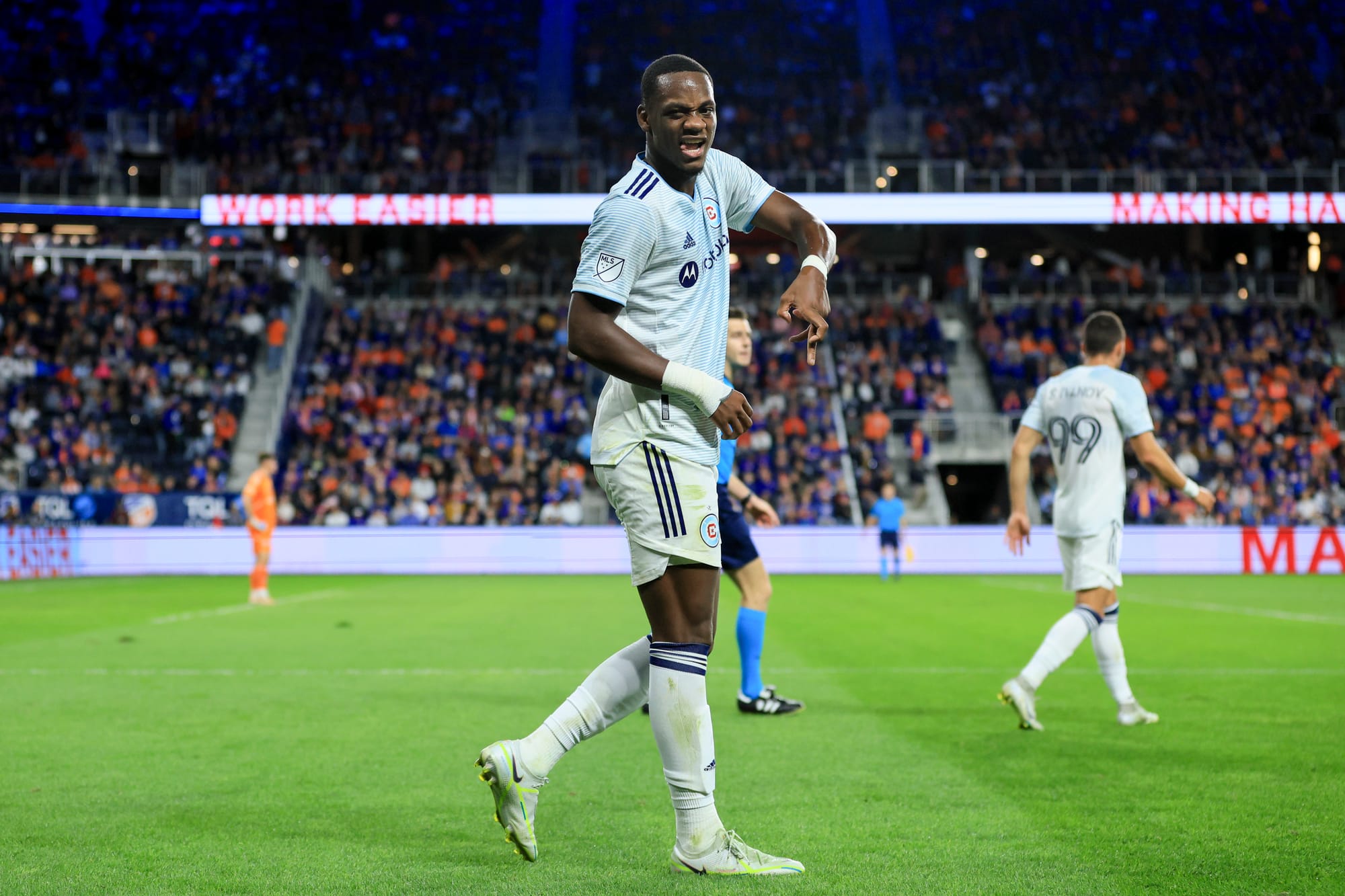 Jhon Durán playing for the Chicago Fire at FC Cincinnati